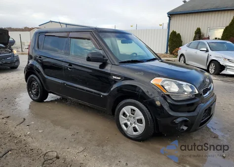 2012 Kia Soul z USA, uszkodzony, nr VIN KNDJT2A53C7356469